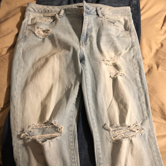 Jeans - Picture 4 of 5